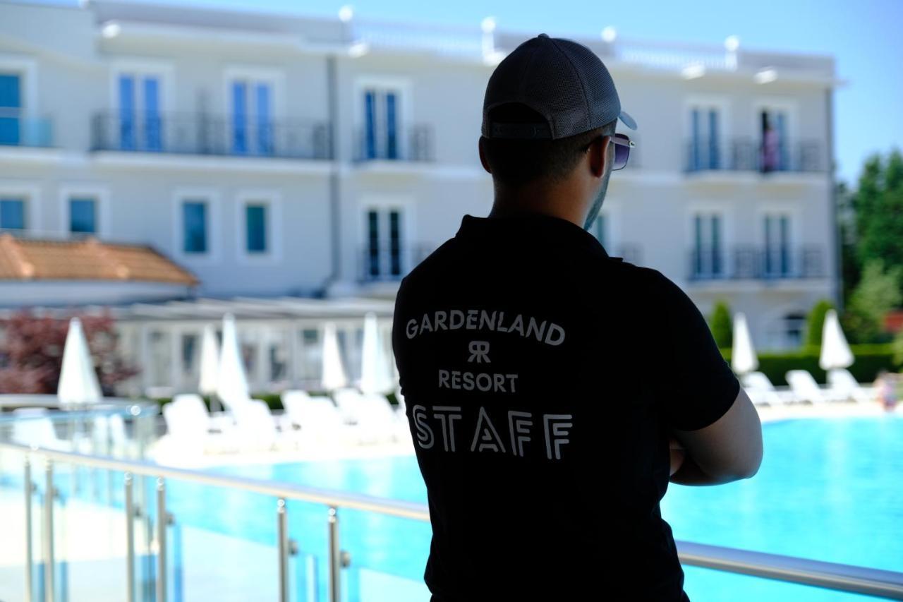 Gardenland Resort Bushat ภายนอก รูปภาพ